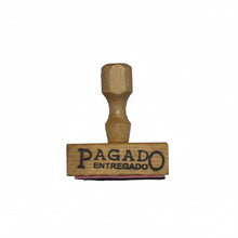 Cargar imagen en el visor de la galería, Sello de Madera Tradicional con Puño (Modelos a Elegir)
