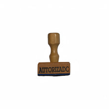 Cargar imagen en el visor de la galería, Sello de Madera Tradicional con Puño (Modelos a Elegir)